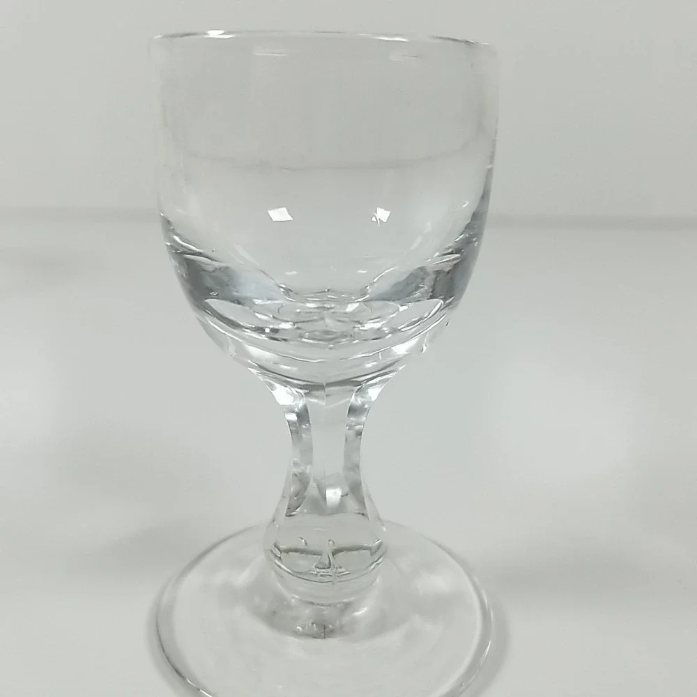 Vintage 4 Libbey Liqueur Cordial Shot Glasses.